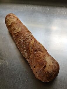 Le pain paillasse est un pain artisanal traditionnel fait de farine de froment et de levain, de forme allongée et légèrement torsadé sur lui-même. Il a comme particularité de fabrication de subir une longue levée en masse, avant une division directement suivie du façonnage pour enfournement.