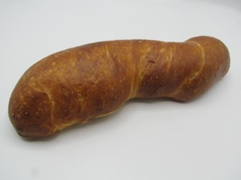 Das gedrehte helle Brot ist besonders aromatisch und hat eine feuchte Krume. Ideal auch zum Apero